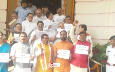 VGls5uMc2TvhZBjEVFTe